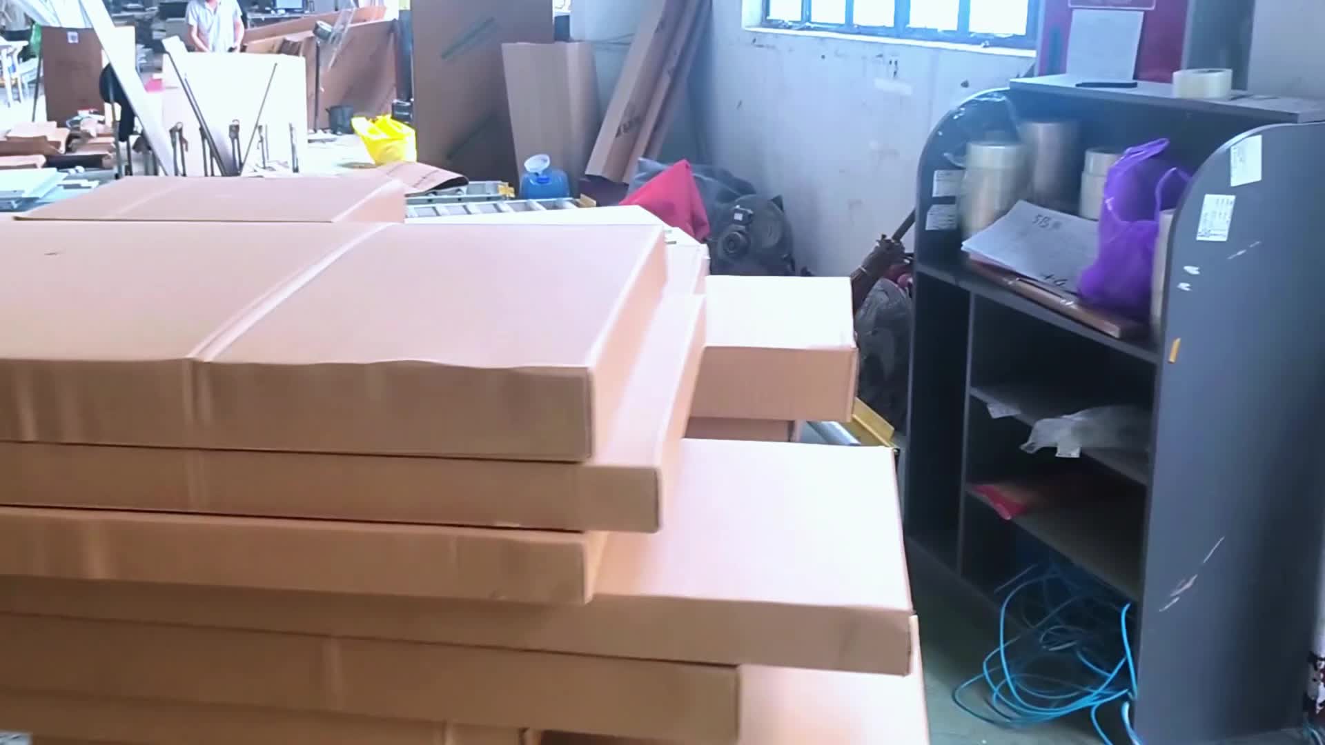 Интелигентната автоматична линия за опаковане е приложена в различни индустрии.