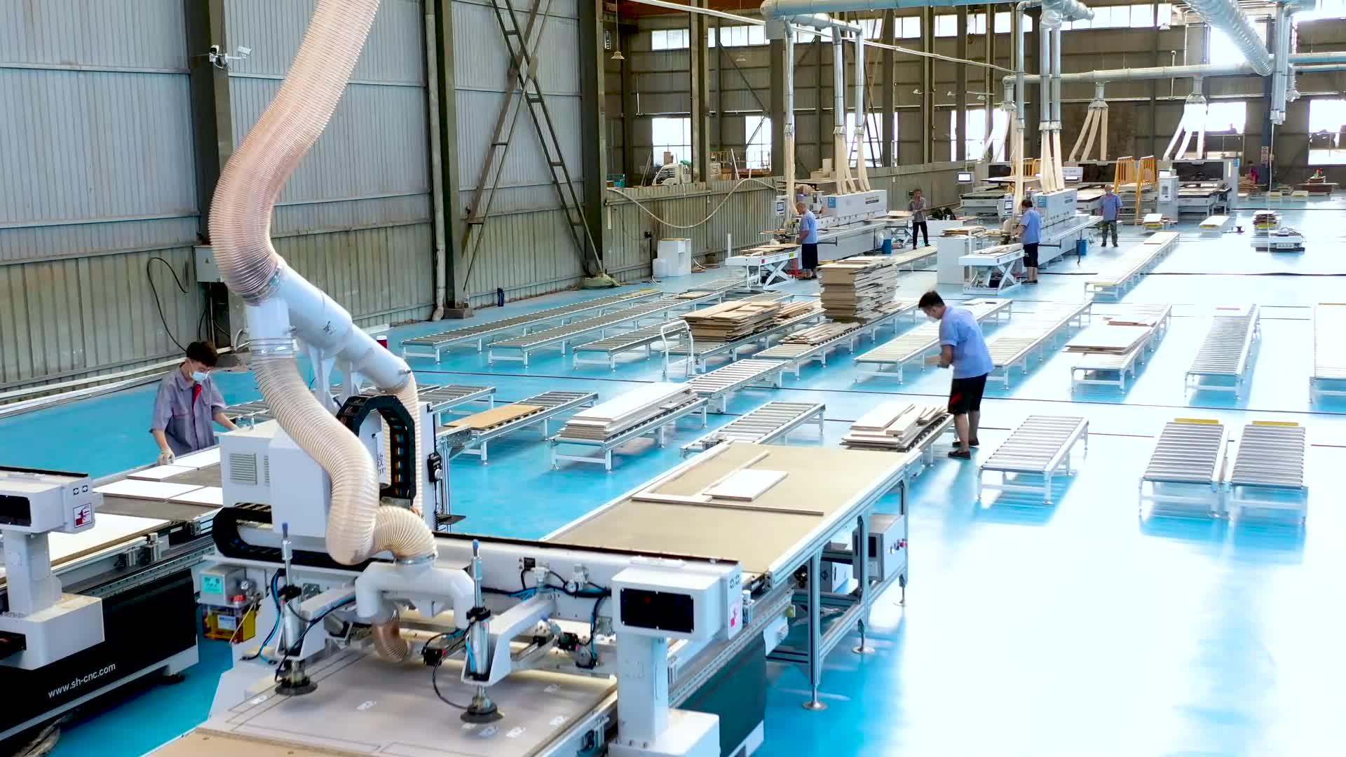 Excitech CNC непрекъснато иновации в автоматизираното и интелигентно производство.